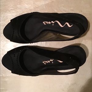 Nina open toe satin sandals